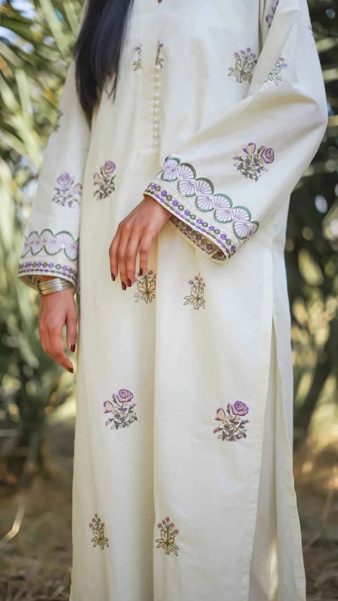Kehkashaan - 2-Piece Embroidered Lawn with Trouser