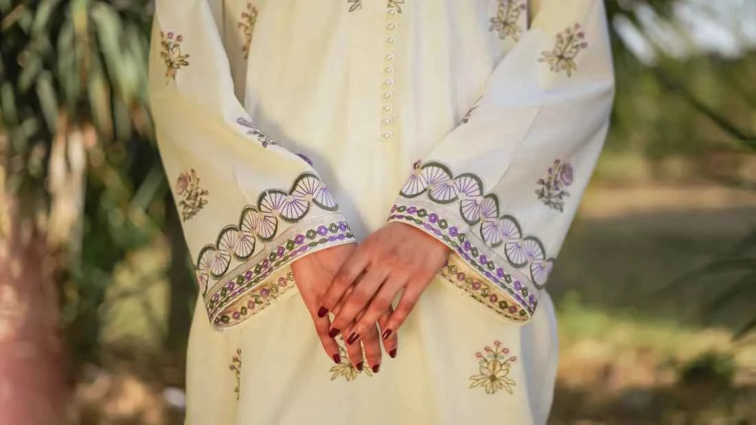 Kehkashaan - 2-Piece Embroidered Lawn with Trouser