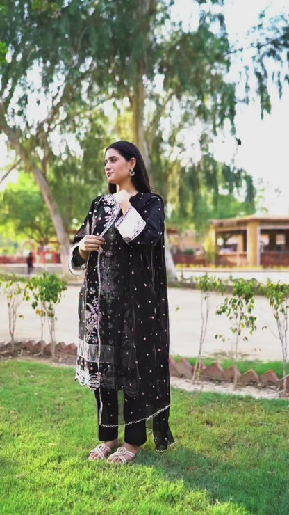 Elaaf - Radiance in Black – Embroidered Elegance Lawn